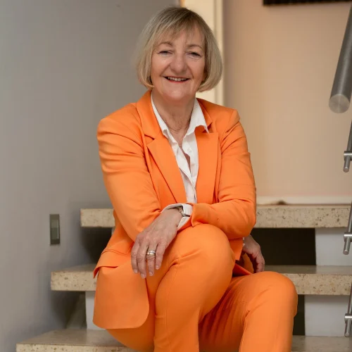 Sabine-Wehrhahn-©_Thomas-Schoo_Personal-Branding-u.-Business-Fotograf-Hannover-Grossburgwedel